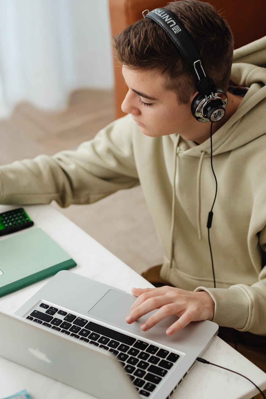 pexels-photo-6958518